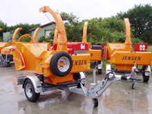 Towable Jensen A425 chipper