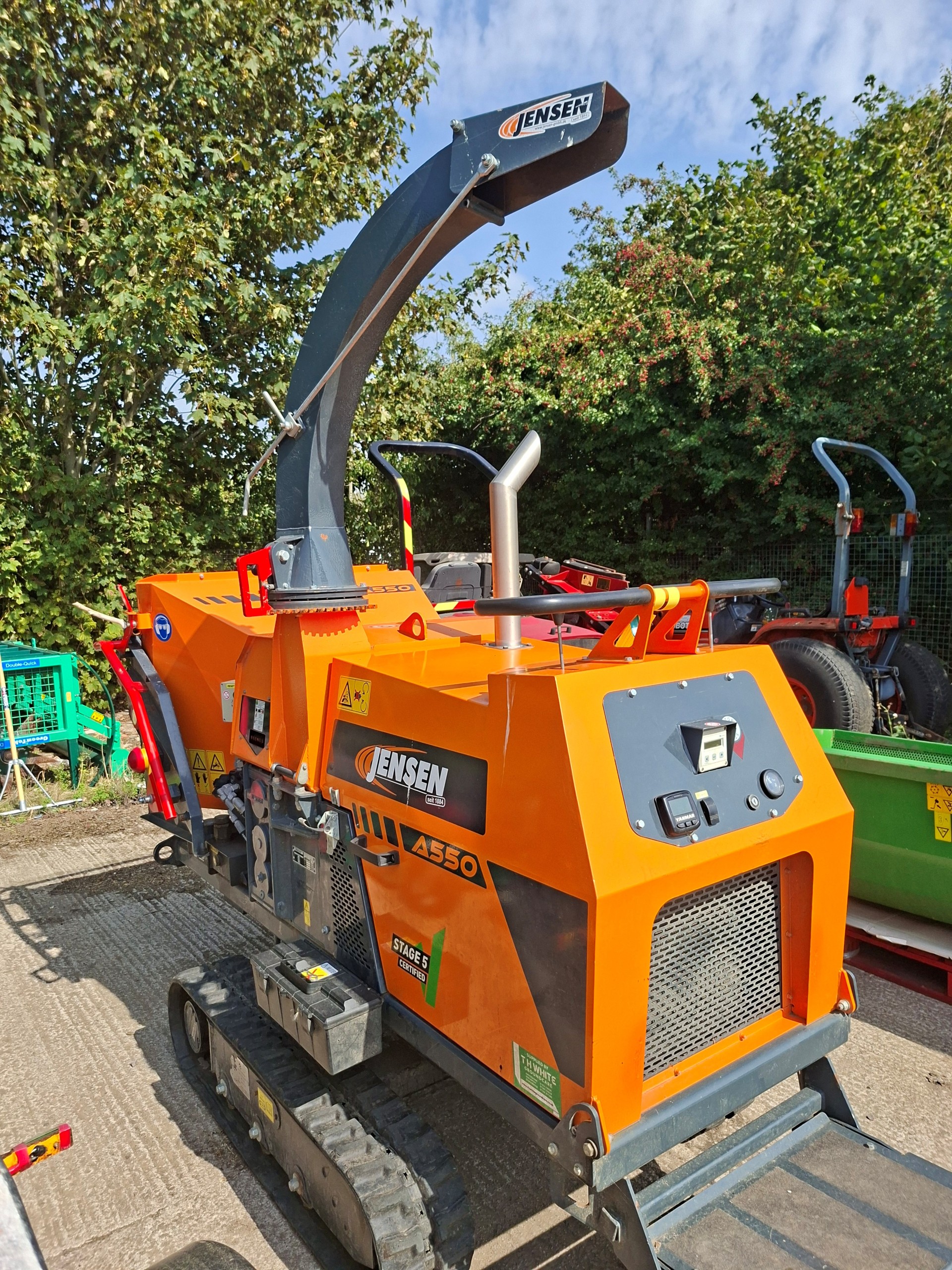 A550 Fixed Track UsedJensen Chippers