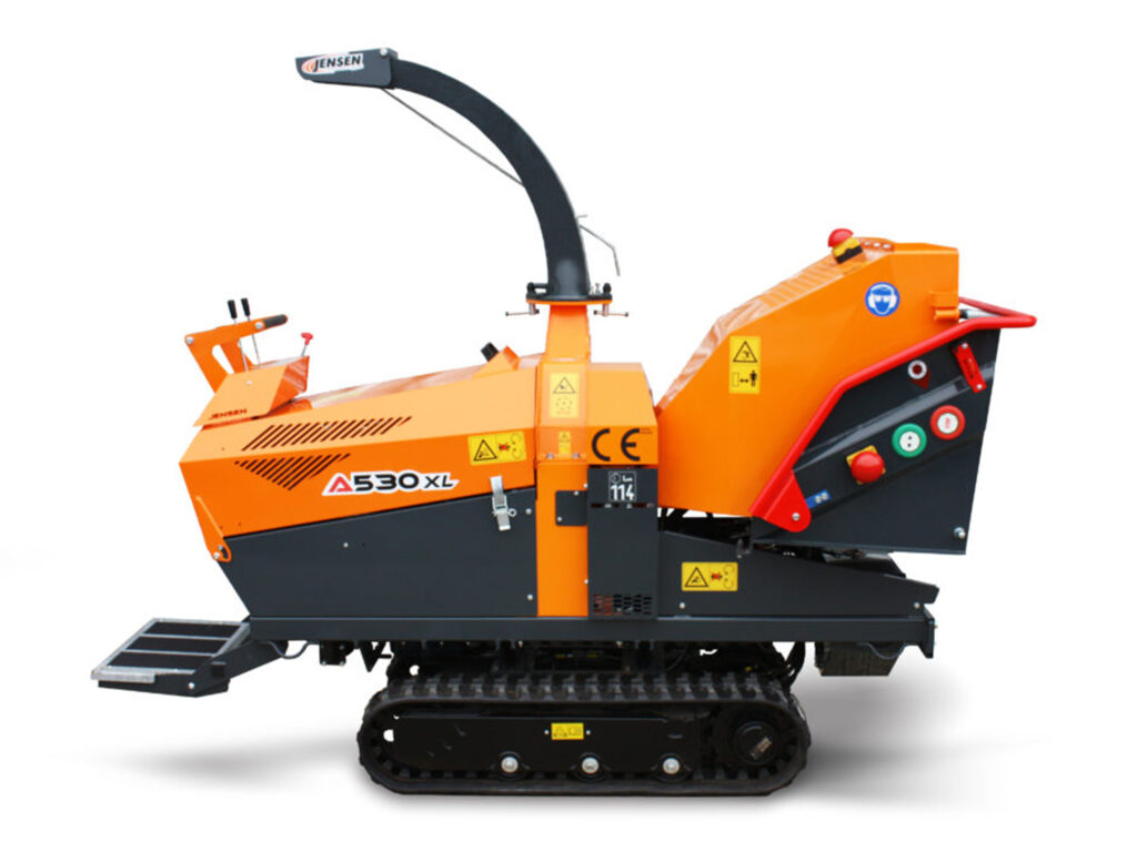 Fixed Variable Tracked A530XL – 6 Inch, 24hp Diesel Woodchipper